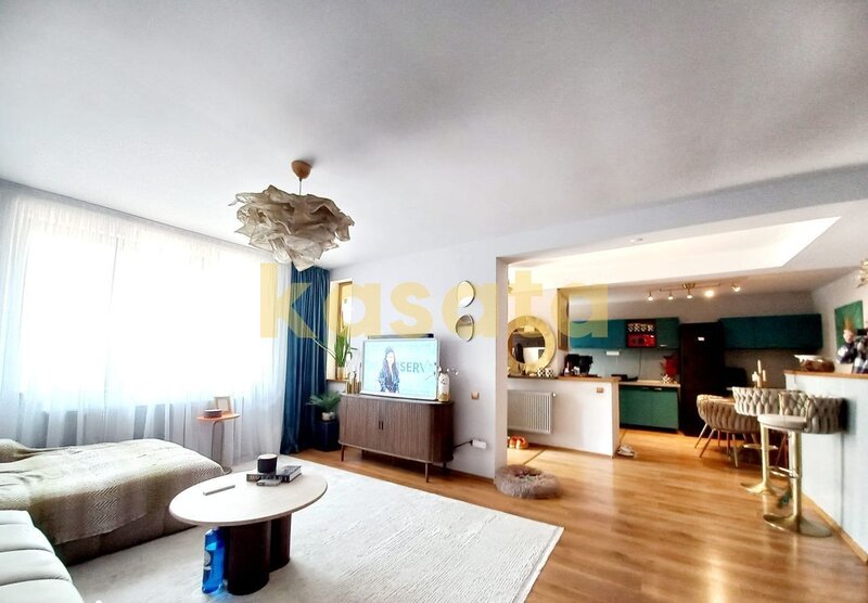 Baneasa  oportunitate  casa curte 4 camere